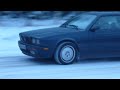 Maserati 222 SE lek i snön