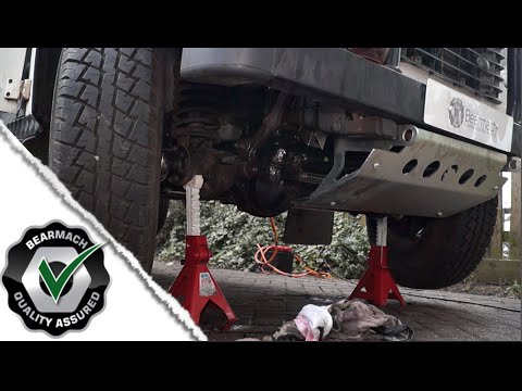 Replacing a Defender Steering box – The Fine Art of Land Rover Maintenance