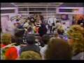 GERALDO RIVERA BREAKS HIS NOSE - SKINHEAD BRAWL 1988