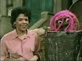 sesame street episode 3120 part 2  street scenes 