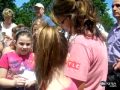 Sarah Palin: Piper on the bus tour is helpful in many ways - also for signing autographs on her back