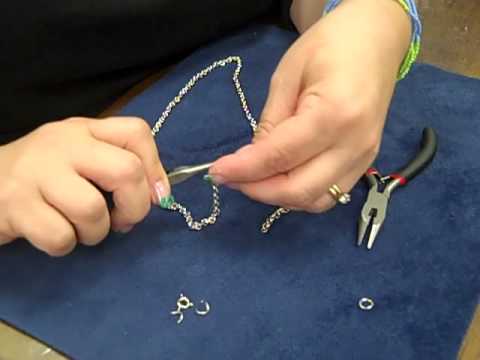 how to fasten a necklace clasp