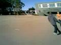 videos de amazing basket ball: short guy vs tall guy 10 -0 pt.1