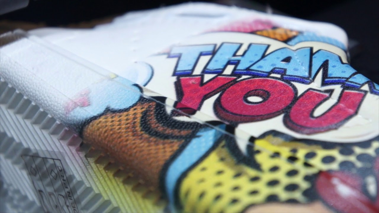 Direct decoration on sneakers