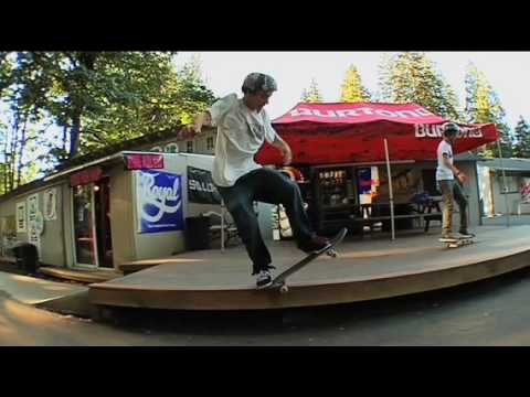 BMX BIKES TRICKS STUNTS CRASHES