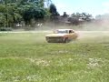Mi chevy jevantando un poco de tierra