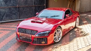 A incrível história do homem que construiu (sozinho) o carro esportivo de seus sonhos de infância