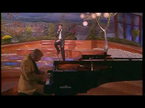 baum des lebens - Rolf Zuckowski - Der Baum des Lebens 1998 Original von Peter Maffay 1983 Im Frühling zähl ich ruhelos die Tage und spüre, wie das Leben neu in mir erwacht, b...