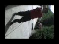 Pelea De Idiotas2�:parte gordo peleando por su dignidad