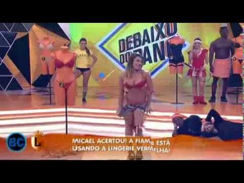 فضيييييحه اجسام سكس في مسابقه الهيجان للملابس الداخليه