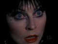 Elvira, A Rainha Das Trevas x Tio Vinnie