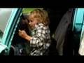 Morrison krijgt een zusje Trailer