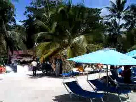 touristpg - BOCA CHICA NOVEMBRE 2010 LA SPIAGGIA CARLOS SANTO DOMINGO.