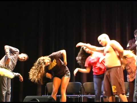 2011 Novato HS Spirit Routine