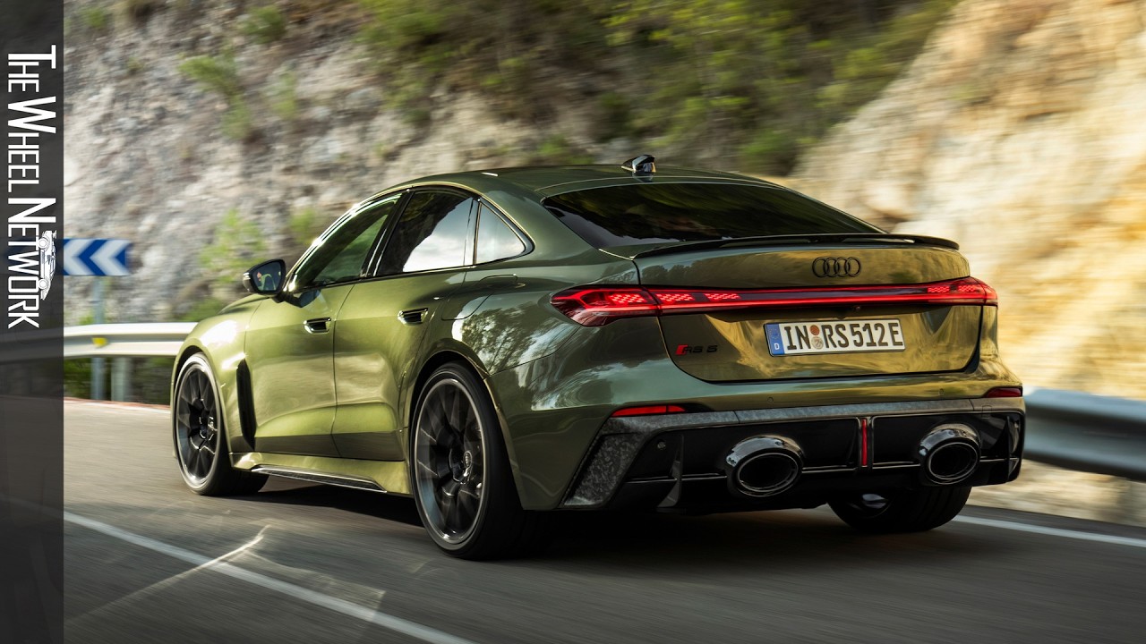 2027 Audi RS5 Sedan | Goodwood Green | Driving, Interior, Exterior [4K]
