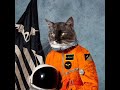 Bekijk muziek clip van Klaxons met Extra Astronomical