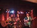 bruno masi no show de lan�amento do cd trilhos fortes, com a participa��o de daniela mercury na m�sica camisa e bot�o. o show foi 18 de janeiro de 2007 na casa da bossa em salvador,� uma pena que a�dio n�o esteja digno do artista e do show, mas vale como registro.