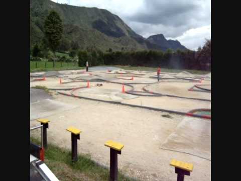 Watch RC Video: 'Junio 14 2010 RC Colombia.wmv'