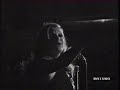 milva impeccabile e bellissima in una superba interpretazione. questo brano venne presentato al festival di sanremo del 1973, non vinse ma ottenne grande successo di pubblico, ottenendo buon riscontro nelle vendite del 45 giri che aveva come retro un altro brano interessante dal titolo i tetti rossi di casa mia.la versione qui proposta � tratta da un'edizione di senza rete 1973 con l'orchestra diretta dal grande maestro pino calvi.