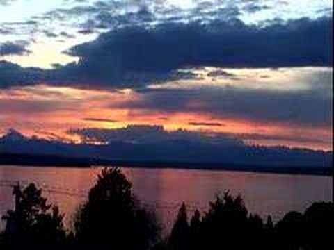 lovemongers - Julian Lennon's Saltwater performed by Lovemongers (Ann & Nancy Wilson). Video is a time lapse from my bedroom window in Seattle.