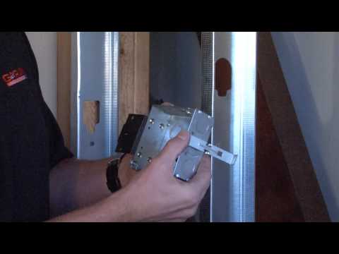 how to attach junction box to stud