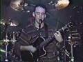 Bekijk videoclip 'Dave Matthews Band - So Much To Say'