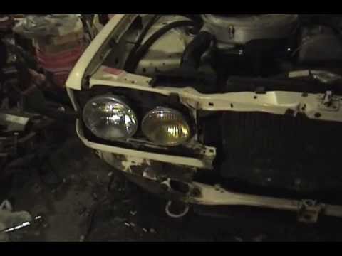 1983 Mercedes-Benz 240D – part 24: removing front bumper