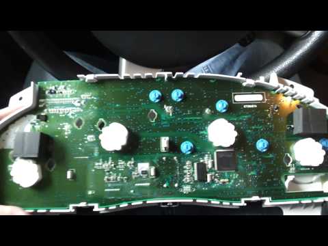 GM Gauge Cluster bulb replacement (2005 Saturn Relay)