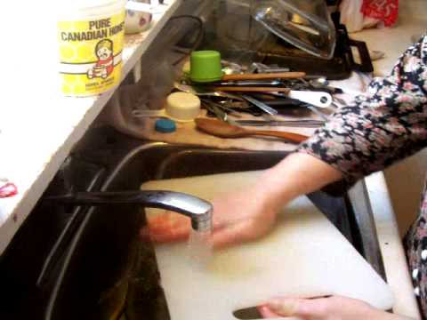 how to whiten plastic cutting board