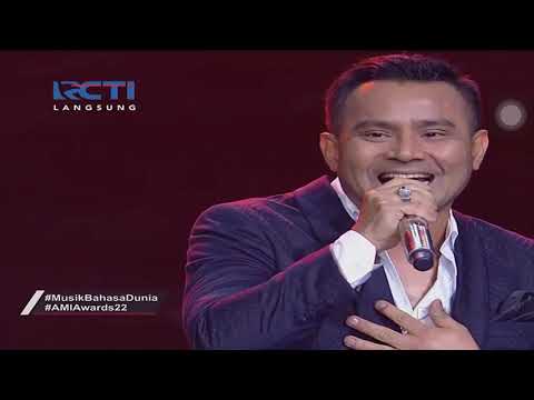 Judika ft. Andmesh Kamaleng - Cinta Luar Biasa & Jikalau Kau Cinta @ AMI Awards 2019