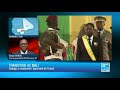 Mali: le président par interim agressé par des manifestants opposés à son maintien