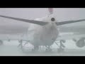 1.JAL B747-400D