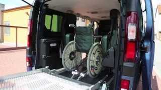 Kotvící zařízení invalidního vozíku – samonavíjecí ve voze OPEL Vivaro-B