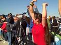 102.9 The HOG - Rock Girl Stephanie starts the Wave