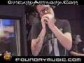 Anthony-Korn-perform