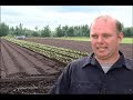 In case of animal health crisis, the Quebec livestock identification and traceability system allows: - A faster response time to adequately protect the health of animals and people; - A reduction of negative economic impacts on the Quebec biofood industry. From the farm to the slaughterhouse, this system improves the monitoring of animal movements. It facilitates animal health watching and implementation of emergency measures. This video was made by the ministère de l'Agriculture, des Pêcheries et de l'Alimentation du Québec (MAPAQ),in collaboration with Agri-TraçabilitéQuébec( ATQ), in 2010-2011. For more information, please go to the Agri-Traçabilité Québec website at www.agri-tracabilite.qc.ca