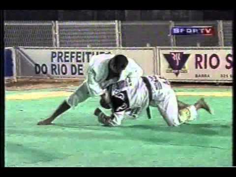 ROYCE GRACIE VS WALLID ISMAIL
