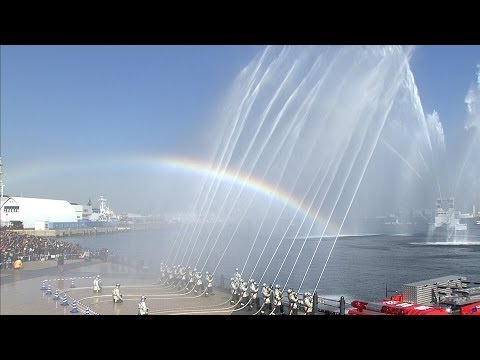 横浜消防出初式2014　一斉放水 Part1