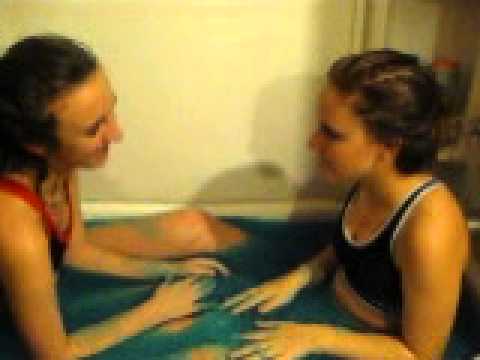 how to drain squishy bath