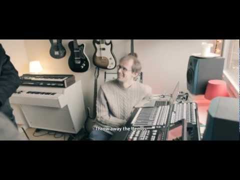Mellotron - ÄNGLAGÅRD recording Viljans Öga. CHAPTER VIII : Mellotron & Synthesizers ÄNGLAGÅRD ARE: Jonas Engdegård -- Guitars Anna Holmgren -- Flutes & Saxophone Johan ...