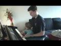 videos de Didier met papa achter de piano...