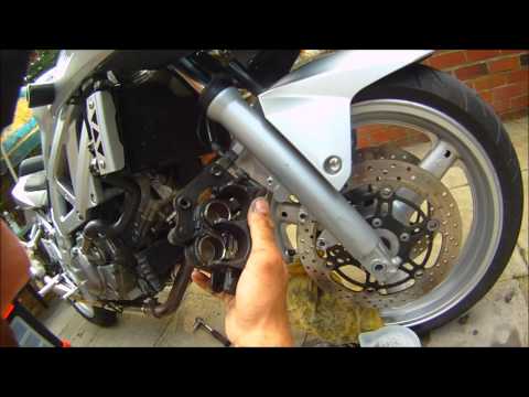 how to bleed sv650 brakes