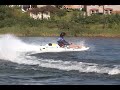Kayak et surf a moteur
