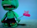 Some more lolz thanks to LBP and their awesome sackboys. I managed to create SackHulk! Don't think you could do a better official job at it! The pants are the ripped pirate pants and the green is just stickers! Anyway, enjoy watching us goof around as usual!