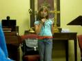 videos de Hannah singing God of Wonders