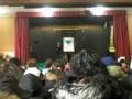 videos de ayuda social en el barrio manhattan