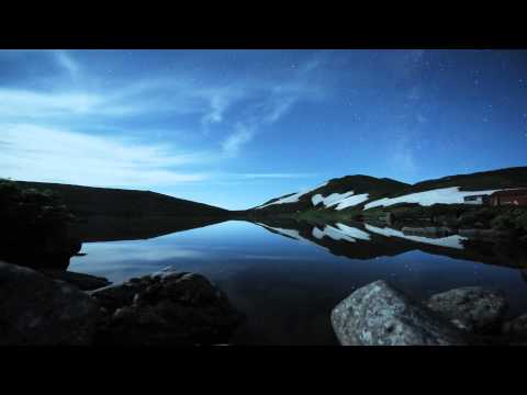 Japan: Black Blue White - Hakuba Time Lapse HD