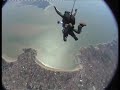 Il saute en parachute sans bras ni jambes