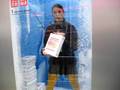 videos de Human vending machine at Uniqlo Heattech event