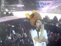 super junior concert philippines fancam 25 KYU HYUN KISSING A LUCKY FAN'S HAND!
